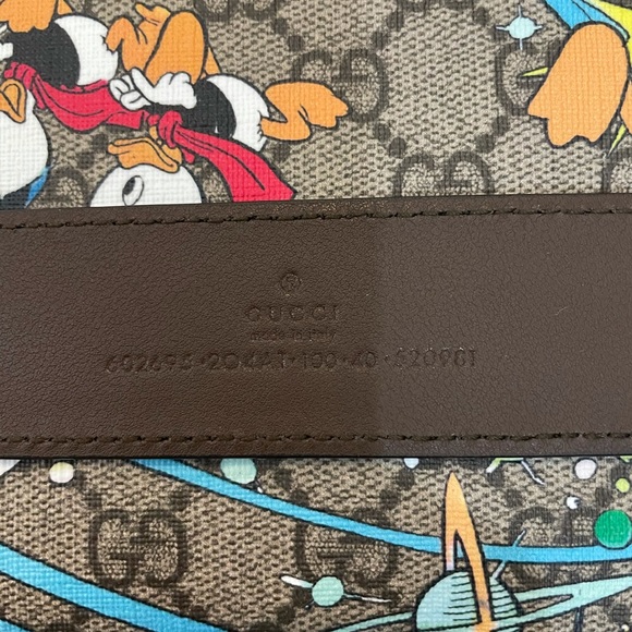 Gucci x Disney Donald Duck GG Print Belt Bag - Picture 9 of 13